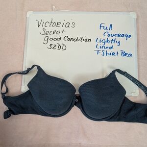 Victoria's Secret Blue Waffle Patterned Lightly Lined T-Shirt Bra -Full Coverage